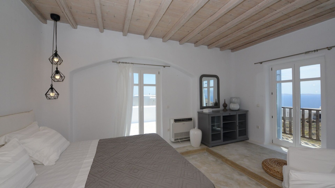 Photo of Bedroom in Houlakia