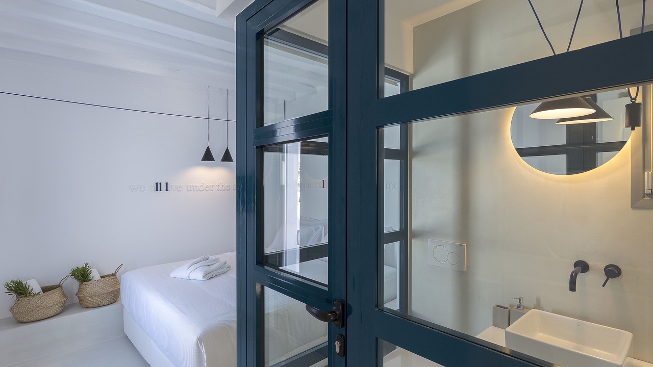 Photo of Bedroom in Tourlos