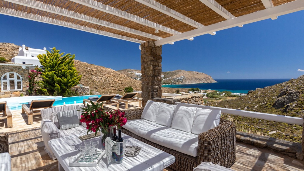 Photo of Patio Balcony in Paraga