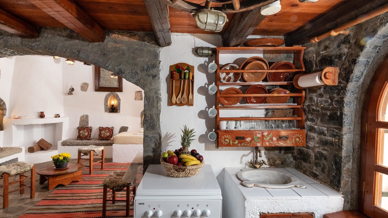 Photo of Kitchen in Mavrikiano