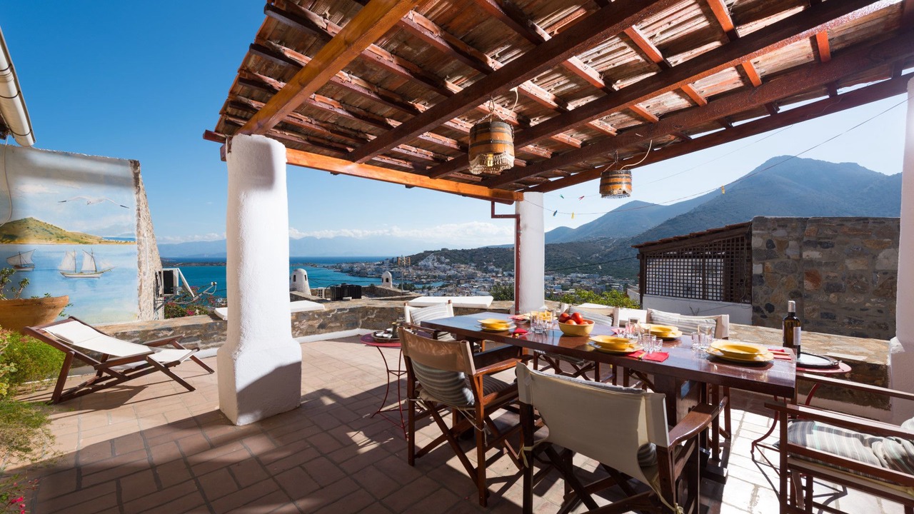 Photo of Patio Balcony in Mavrikiano