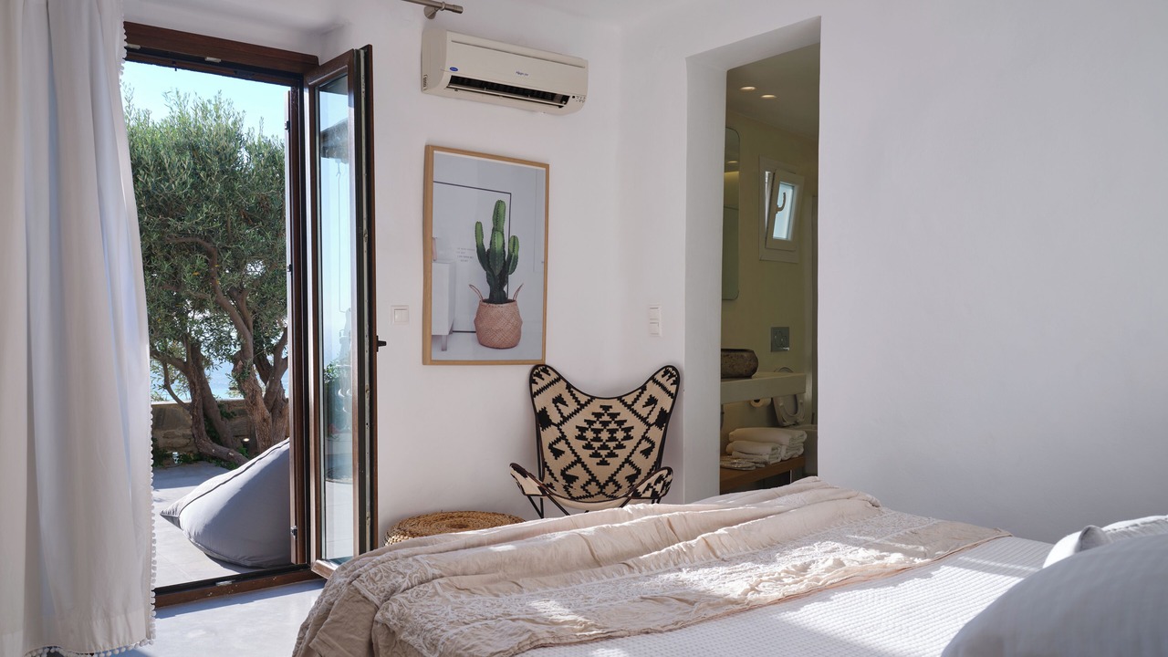 Photo of Bedroom in Paros
