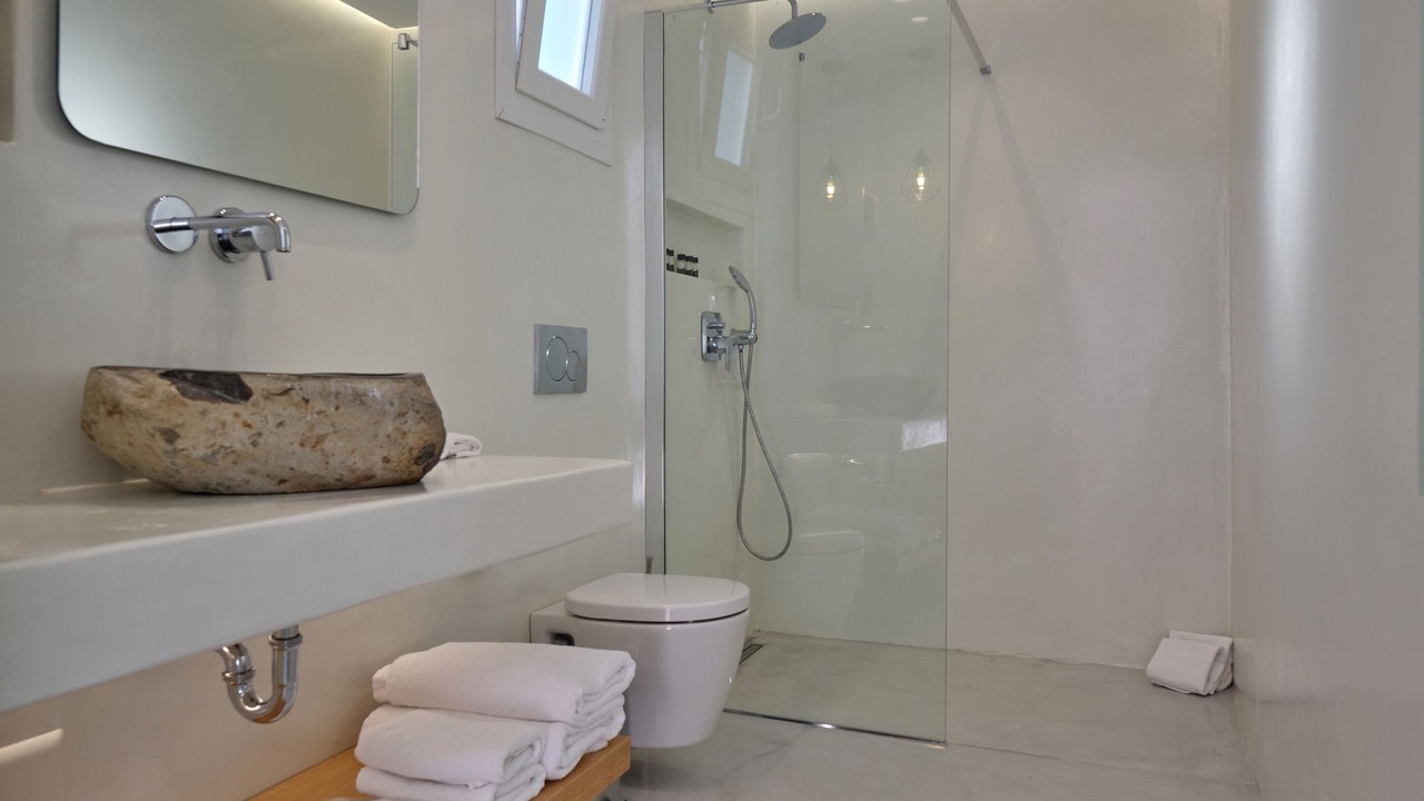 Photo of Bathroom in Paros