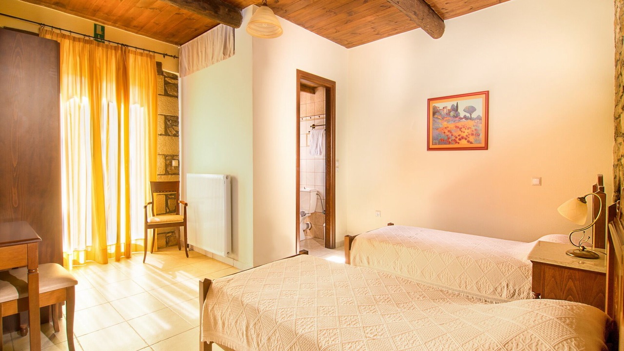 Photo of Bedroom in Limeniskos
