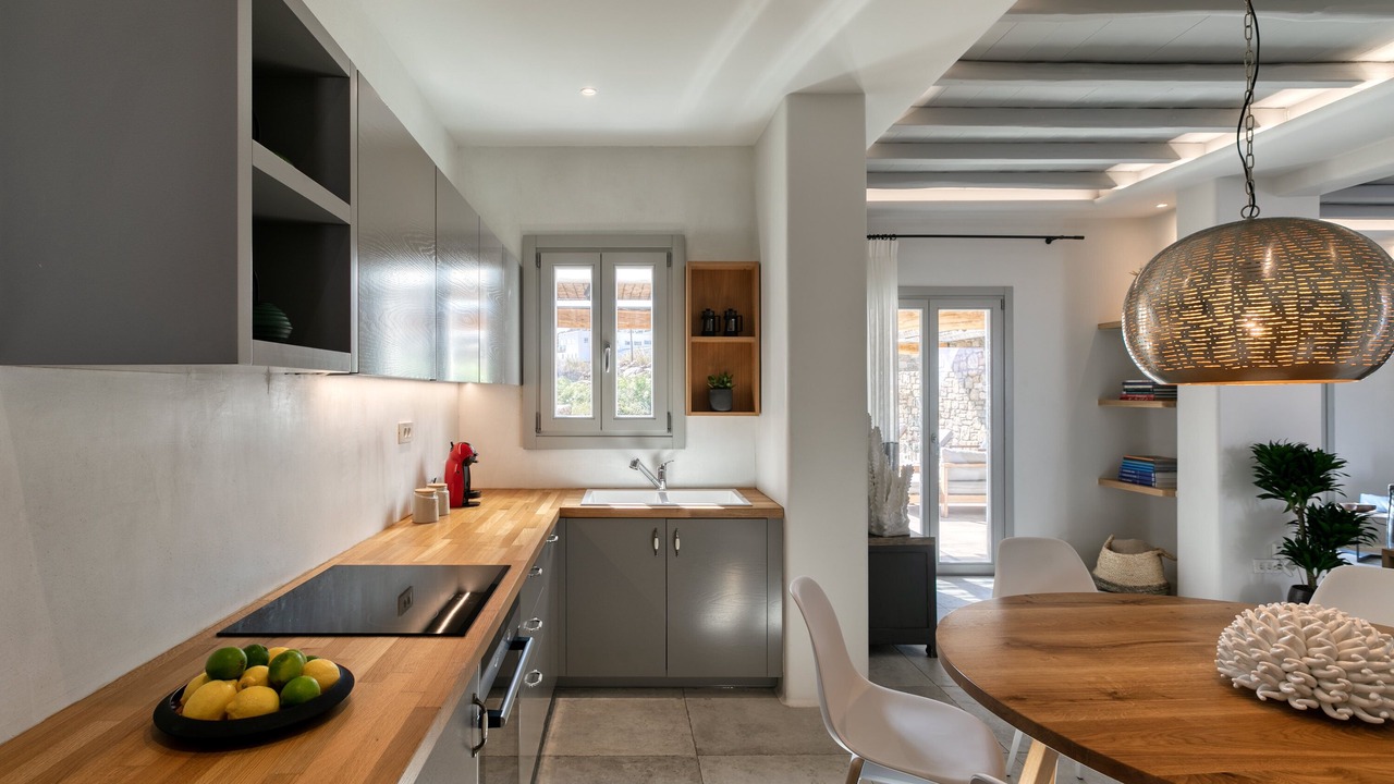 Photo of Kitchen in Tourlos