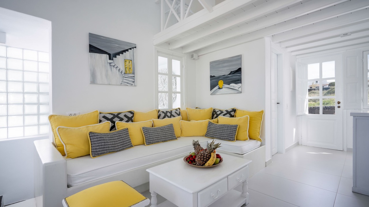 Photo of Livingroom in Oia