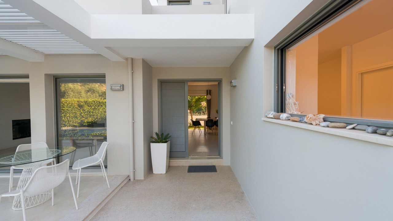 Photo of Outdoor in Monopari