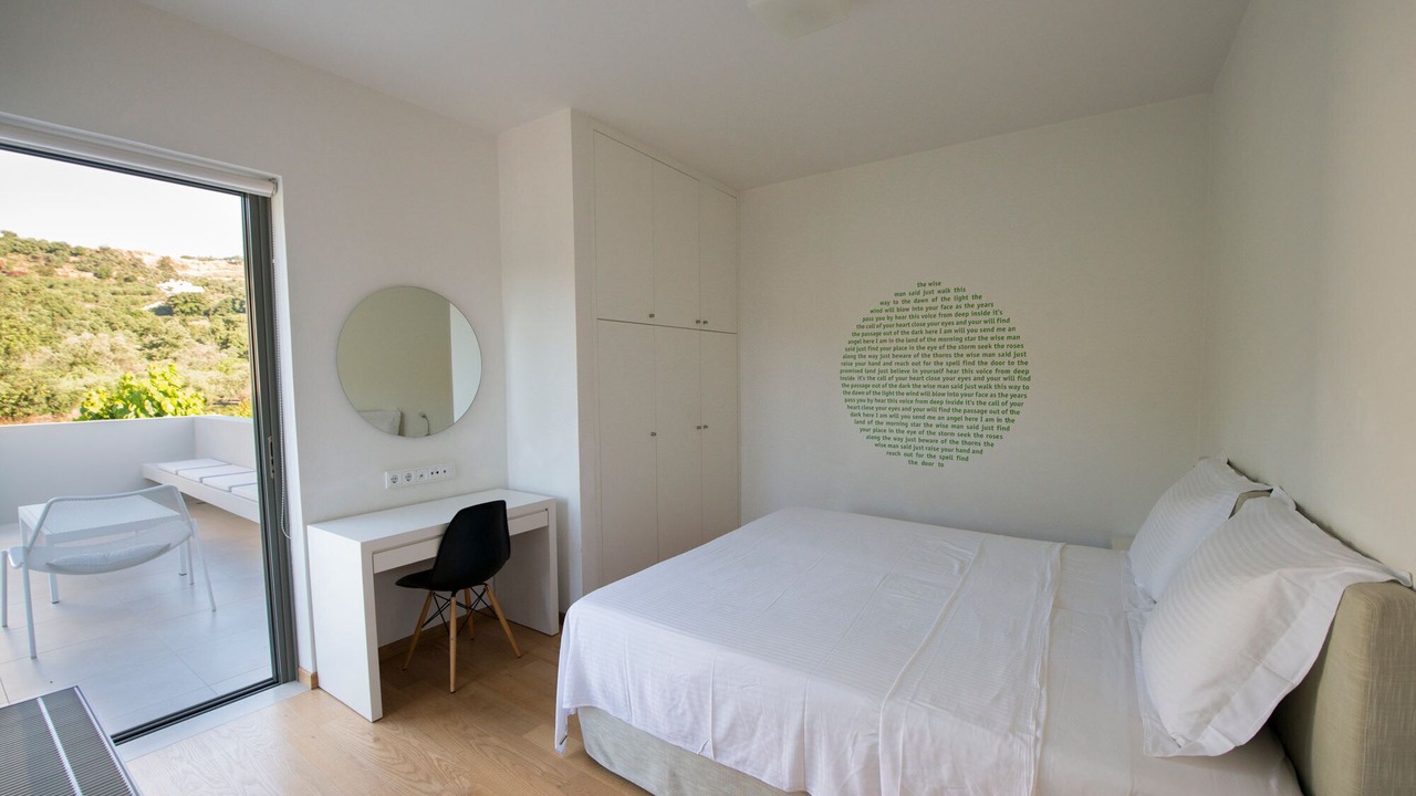 Photo of Bedroom in Monopari
