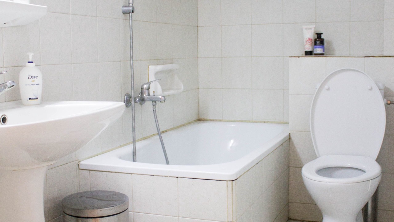 Photo of Bathroom in Ladadika