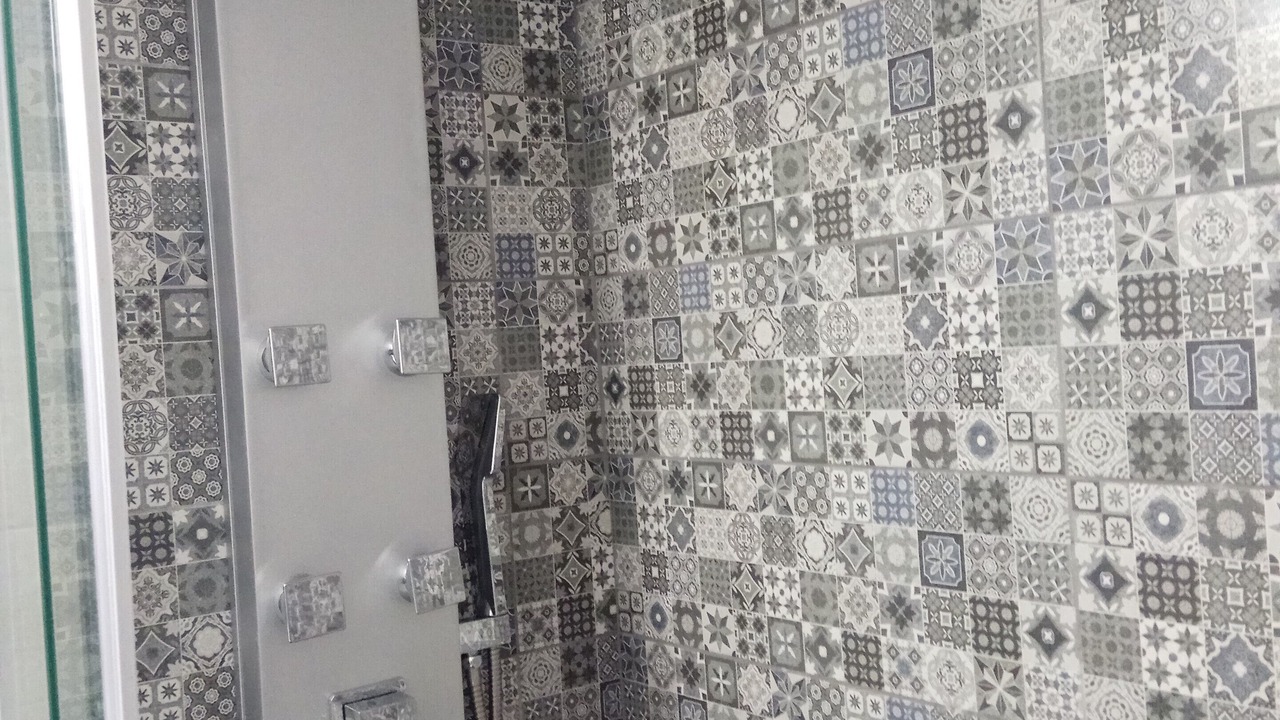 Photo of Bathroom in Peristeri