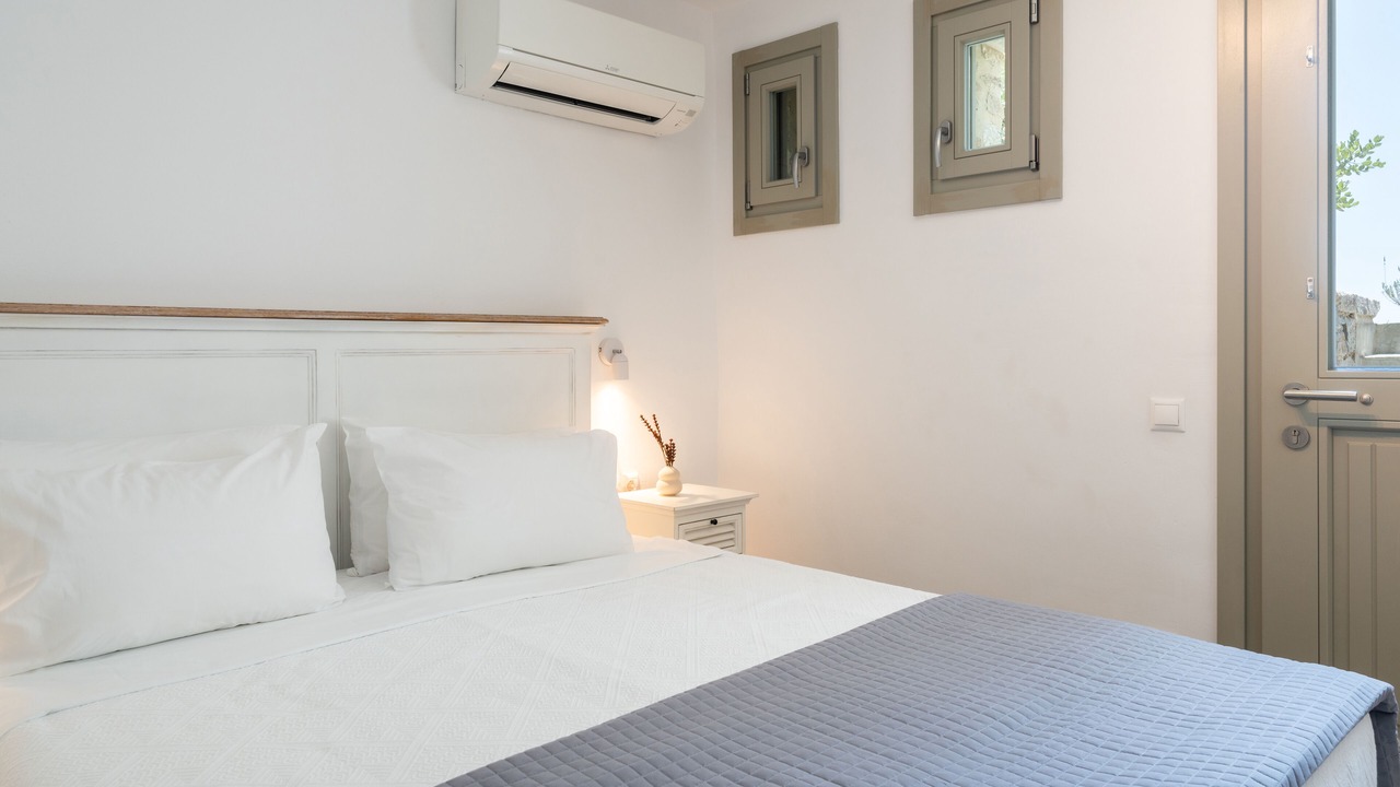 Photo of Bedroom in Serifos