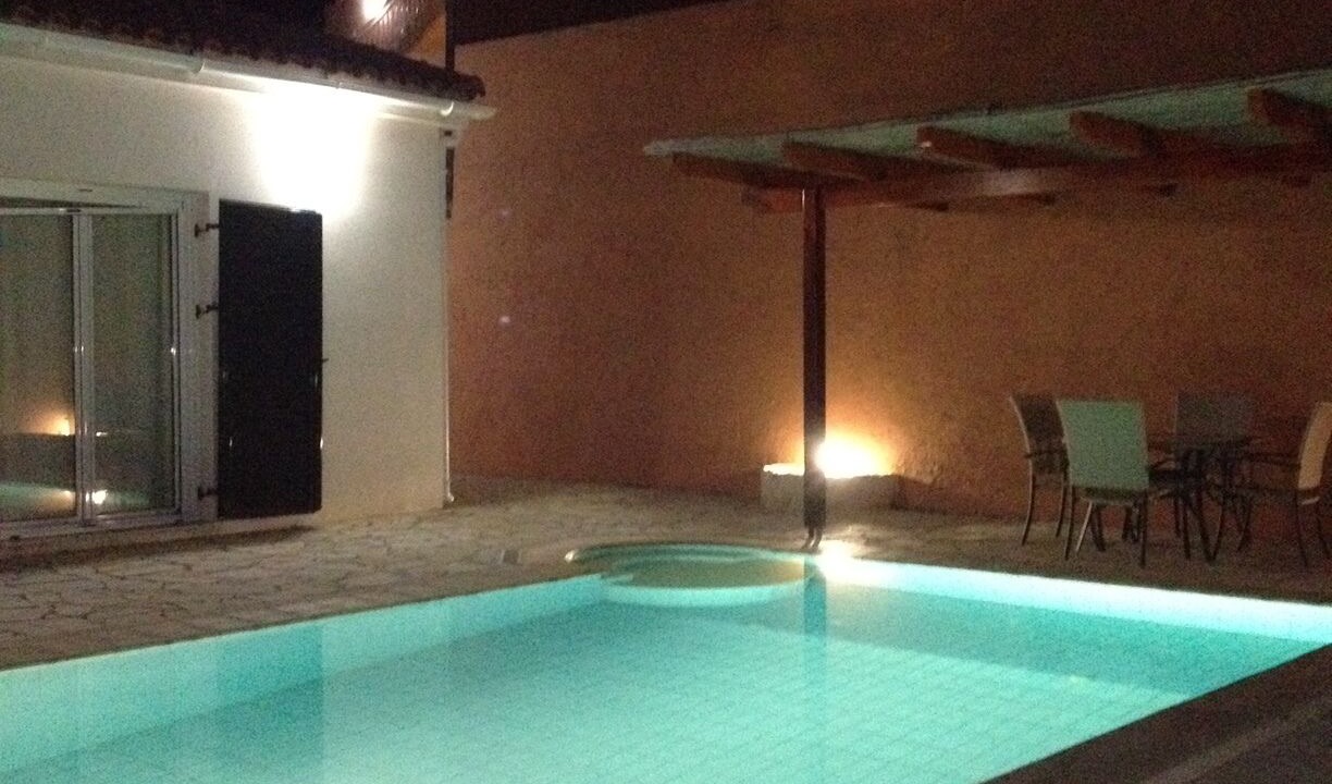 Photo of Outdoor in Zola