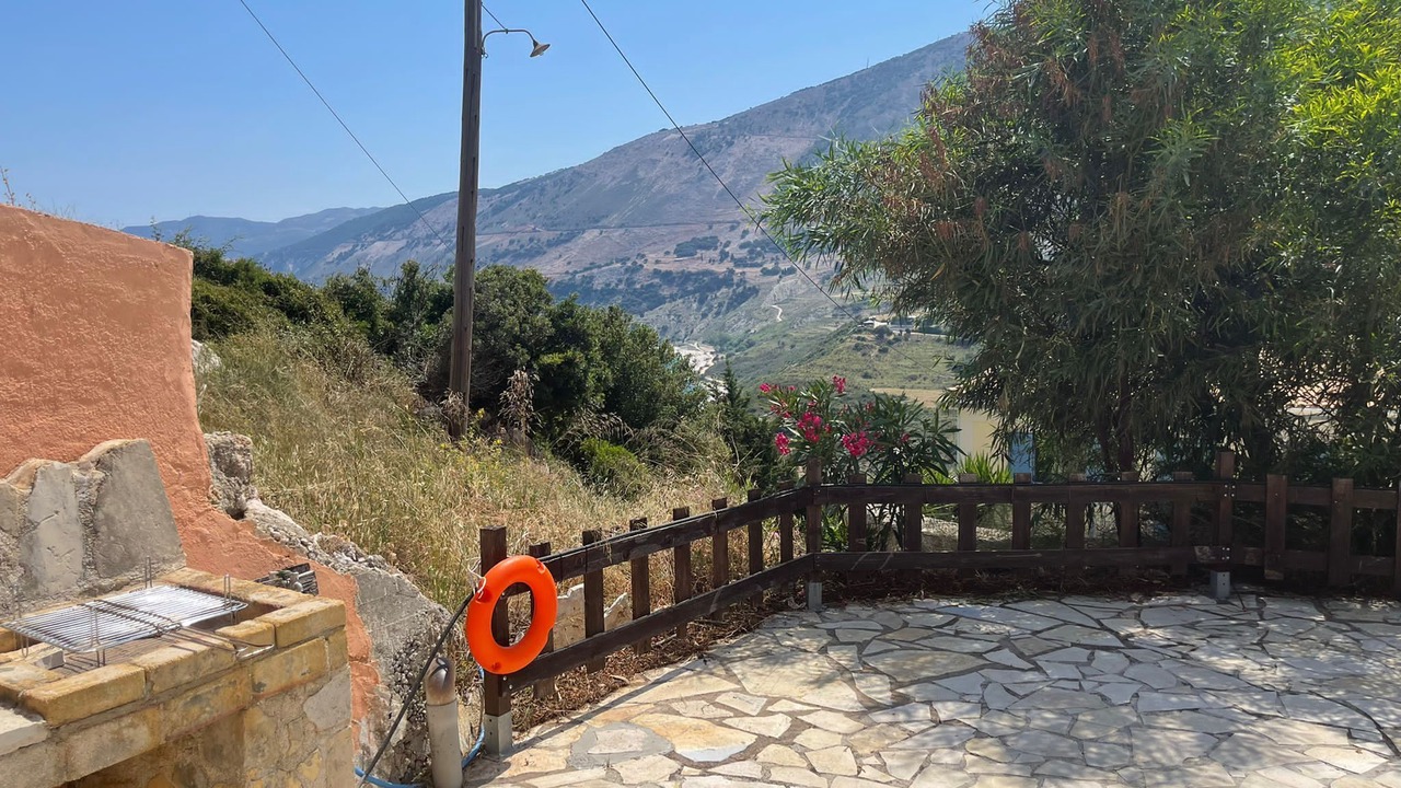 Photo of Patio Balcony in Zola