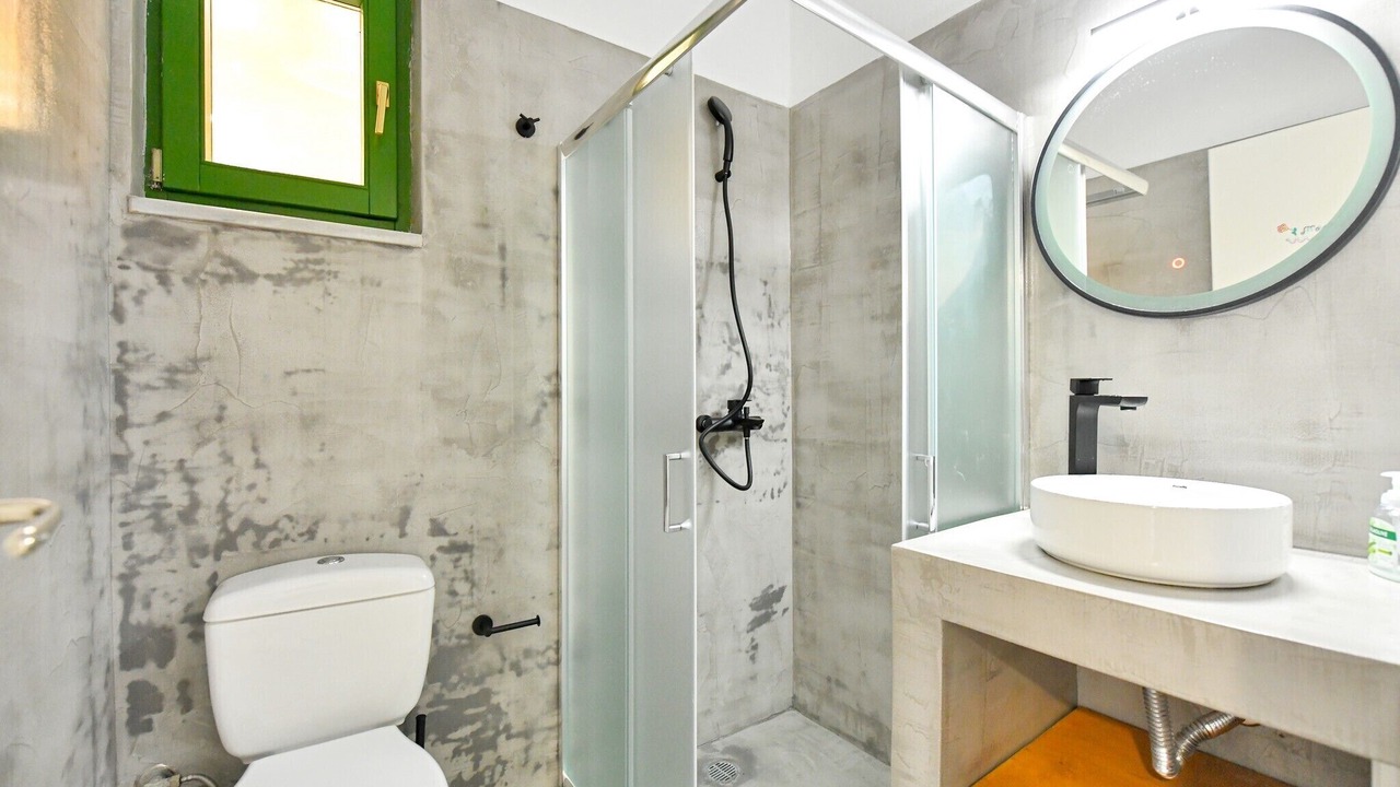 Photo of Bathroom in Kea