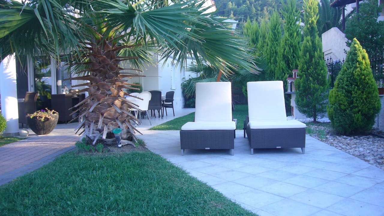 Photo of Patio Balcony in Polichrono