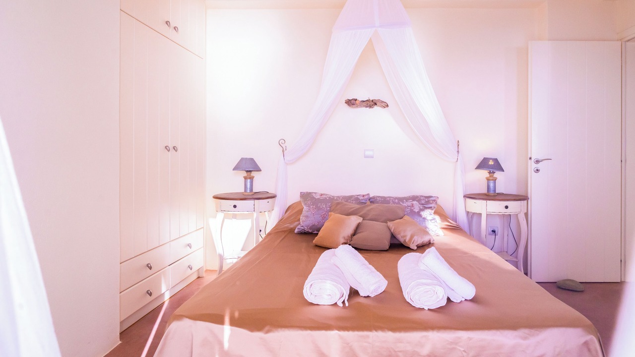 Photo of Bedroom in Kea