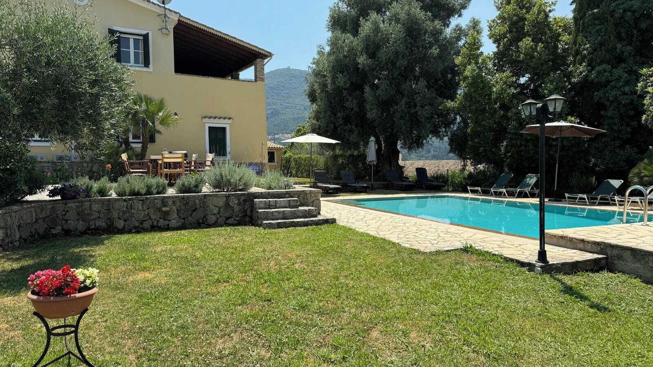 Photo of Outdoor in Achilleio