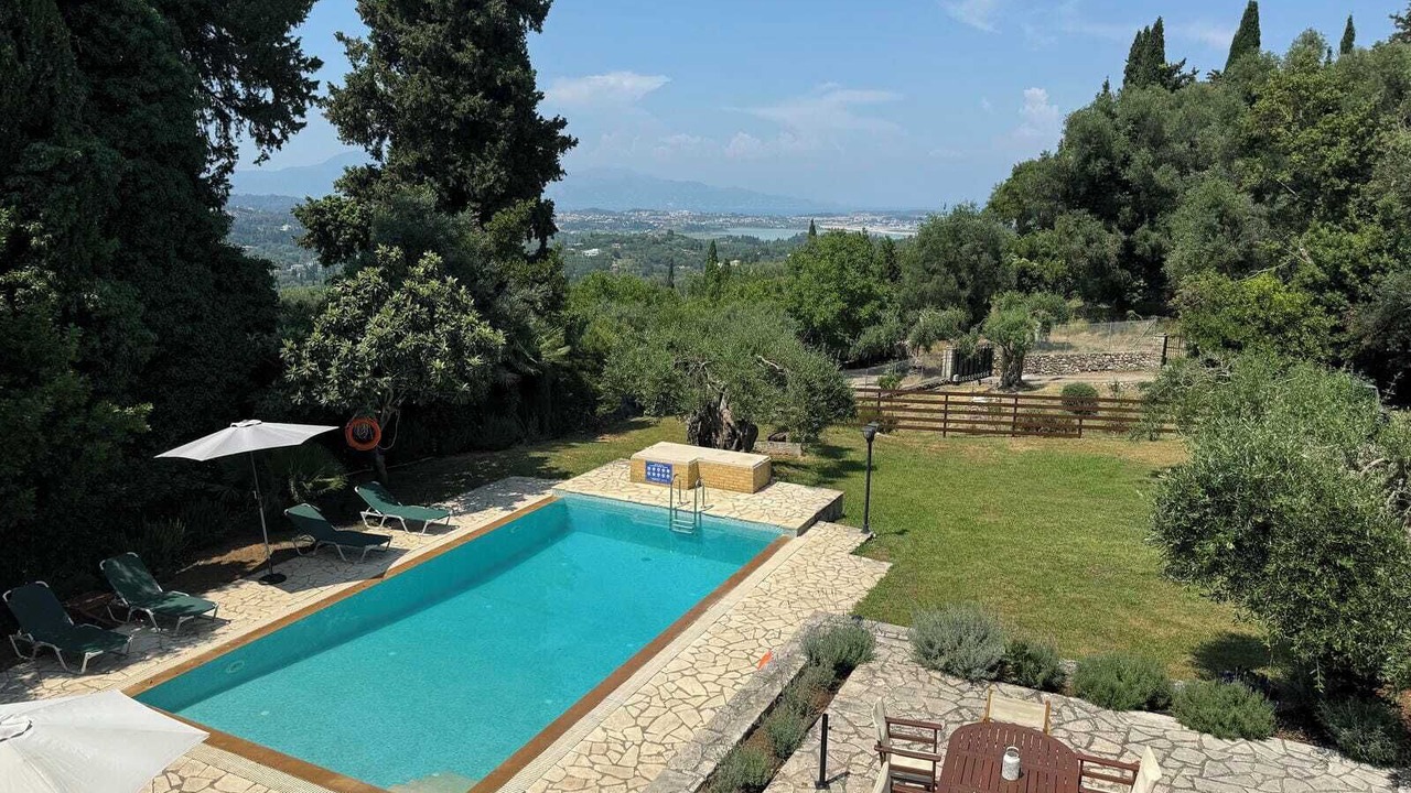 Photo of Outdoor in Achilleio