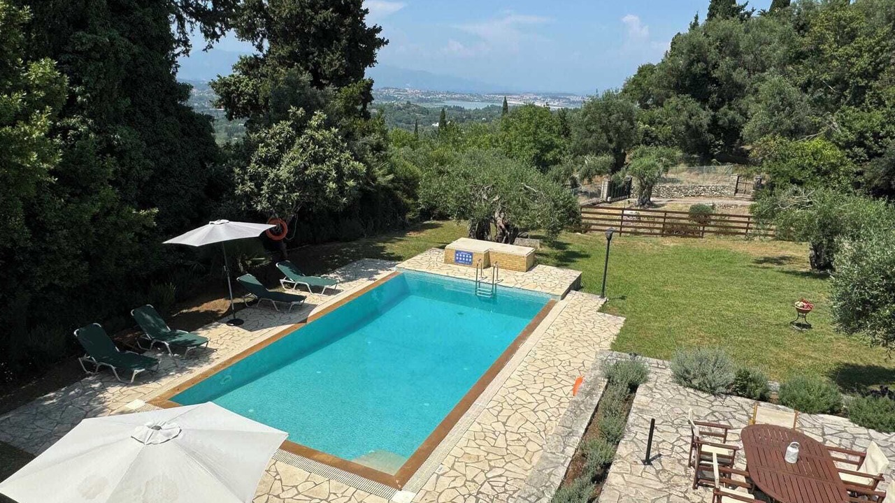 Photo of Outdoor in Achilleio