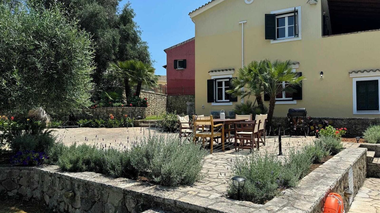Photo of Outdoor in Achilleio