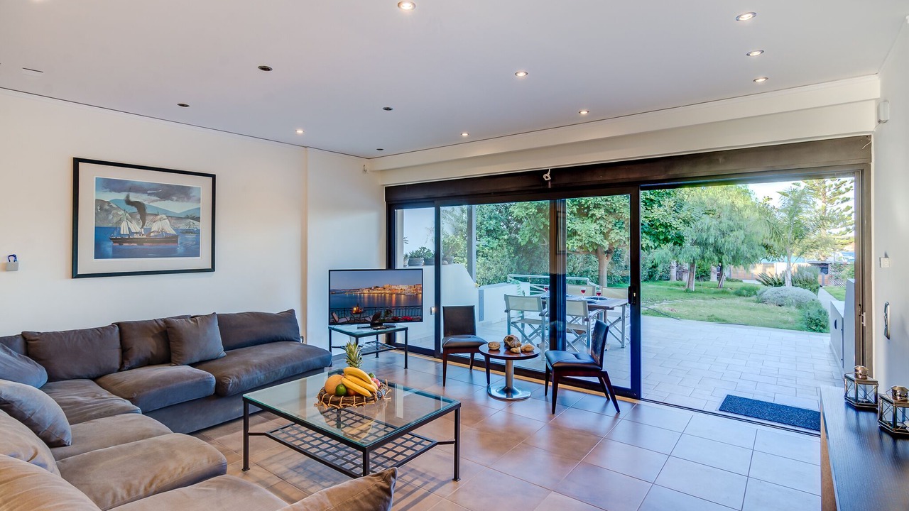 Photo of Livingroom in Kato Galatas