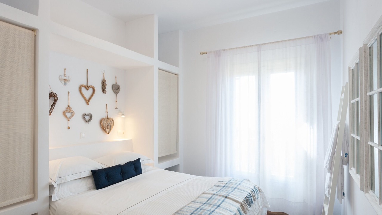 Photo of Bedroom in Ios