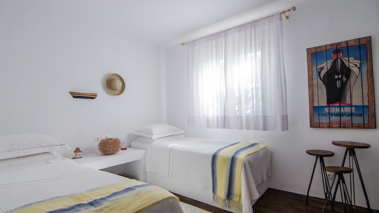 Photo of Bedroom in Ios