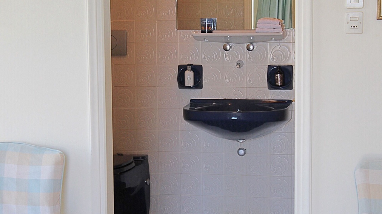 Photo of Bathroom in Artemida