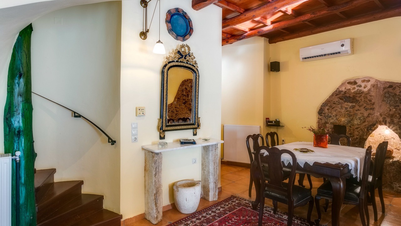 Photo of Livingroom in Theriso