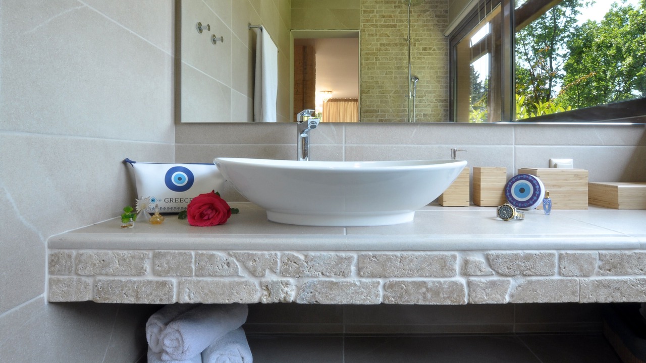 Photo of Bathroom in Perama