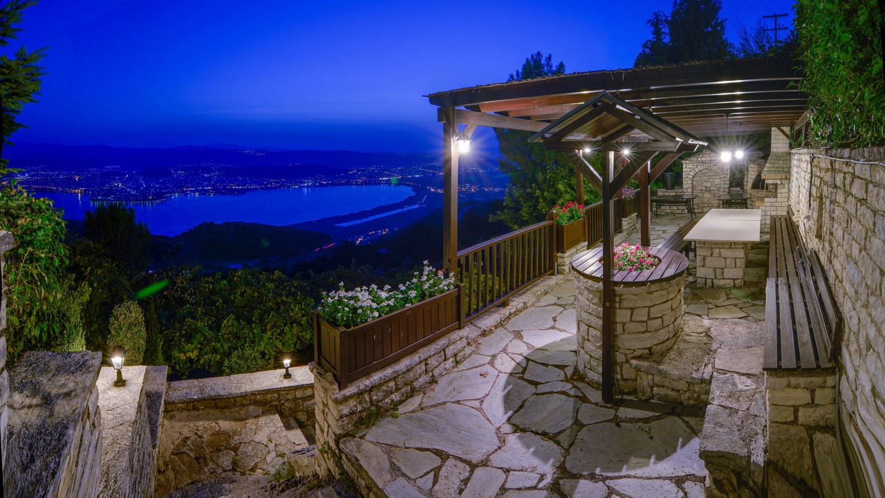 Photo of Patio Balcony in Ligiades