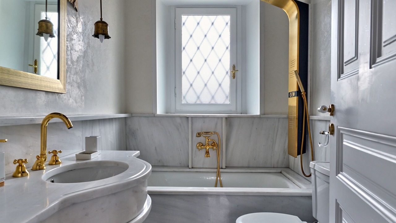 Photo of Bathroom in Makrigianni