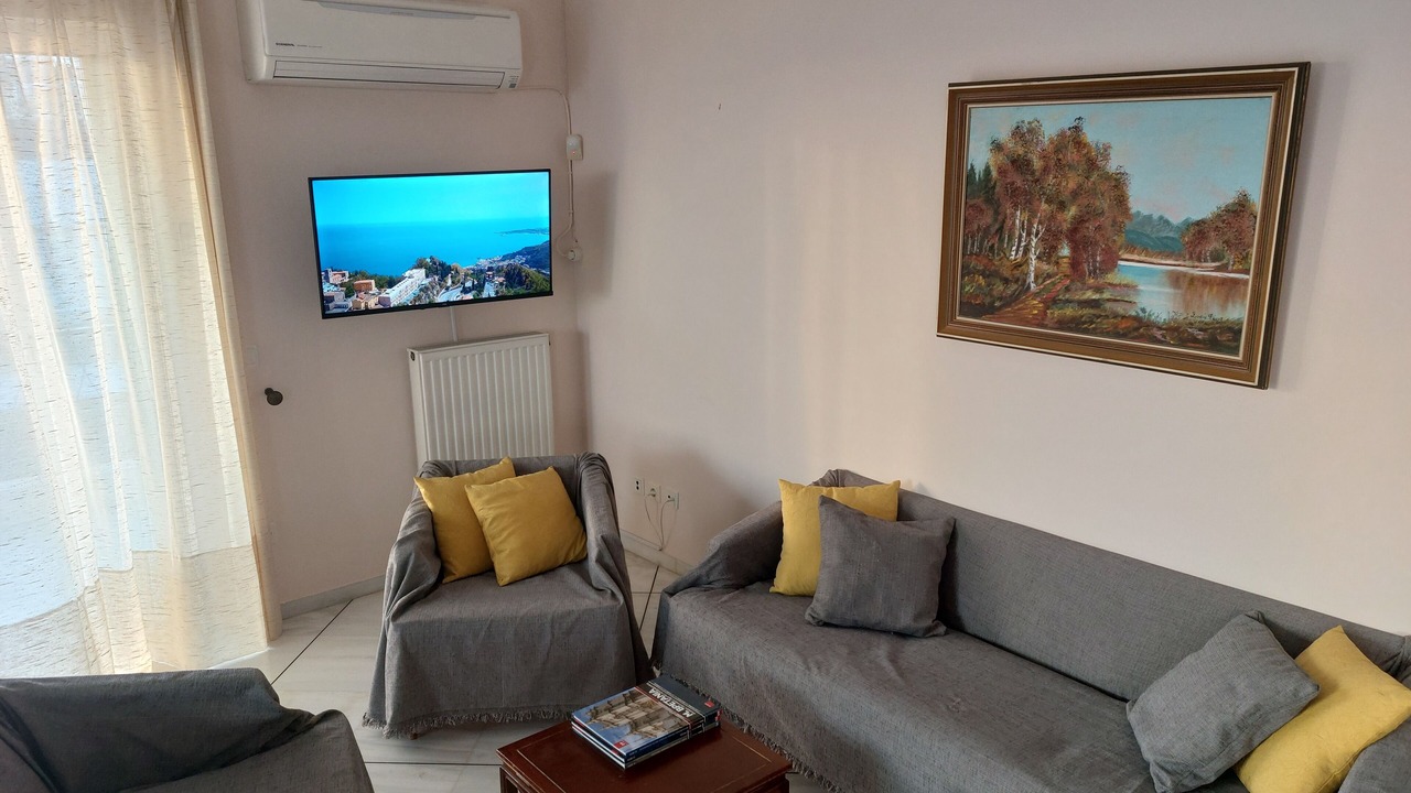 Photo of Livingroom in Voula