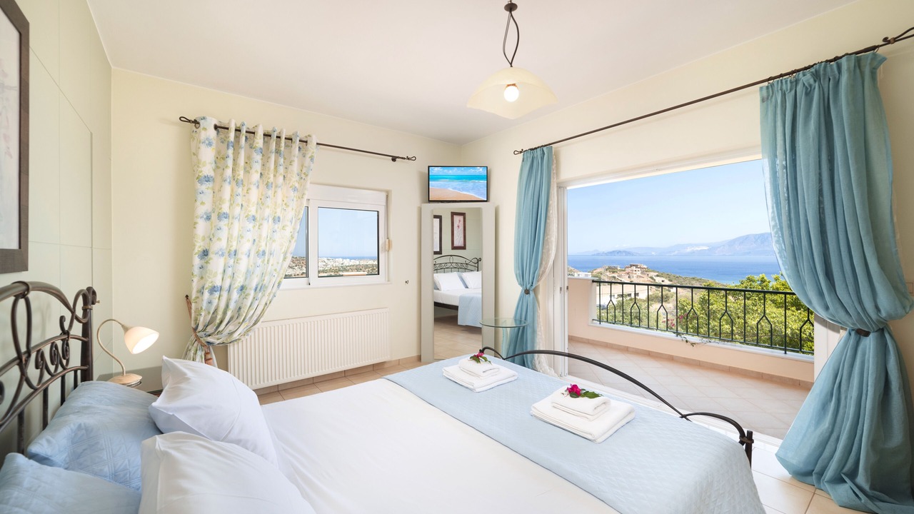 Photo of Bedroom in Rousa Limni