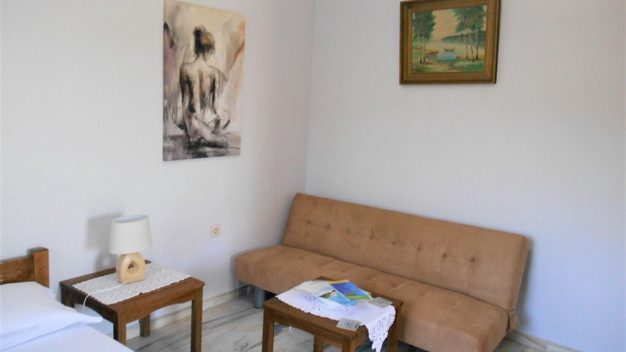 Photo of Bedroom in Melikia