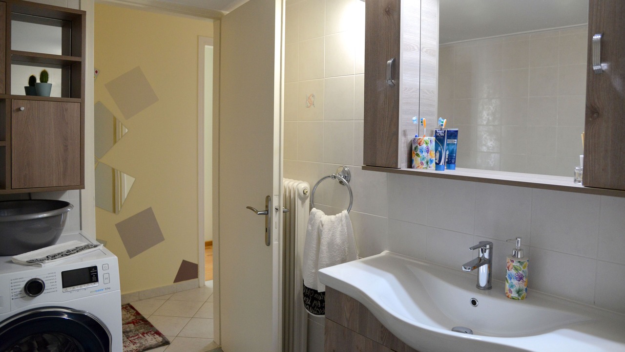 Photo of Bathroom in Nafplion City Centre