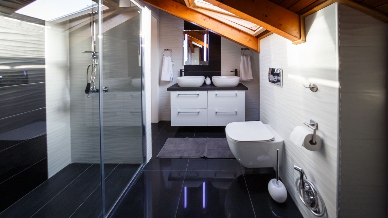 Photo of Bathroom in Kypseli
