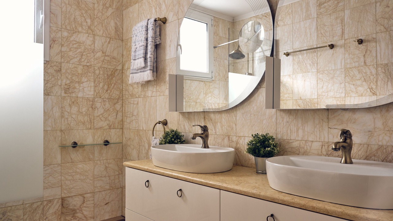 Photo of Bathroom in Kypseli