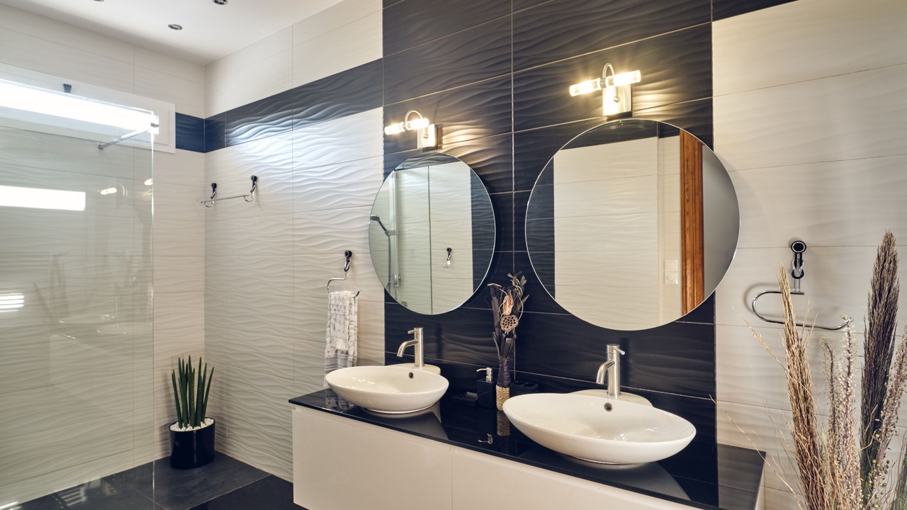 Photo of Bathroom in Kypseli