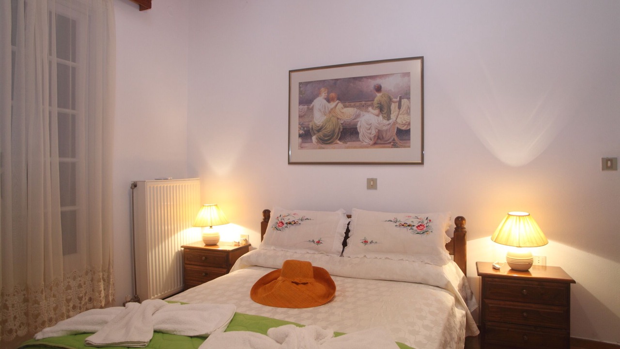 Photo of Bedroom in Asprogerakata