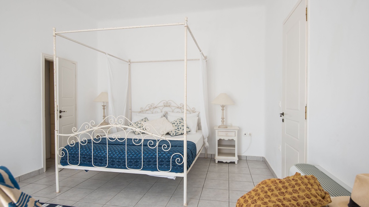 Photo of Bedroom in Paros