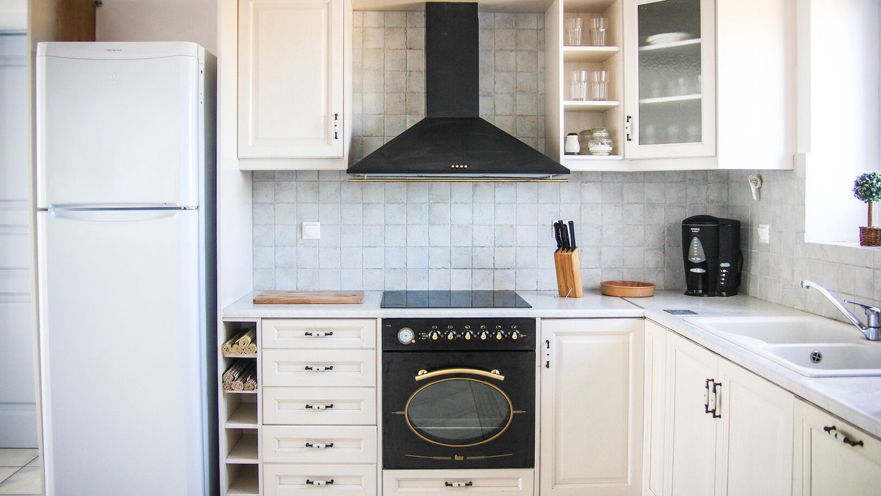 Photo of Kitchen in Paros