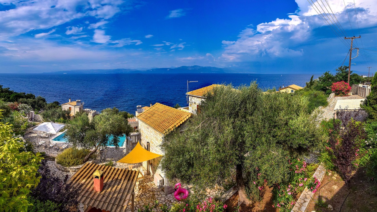 Photo of Others in Gaios