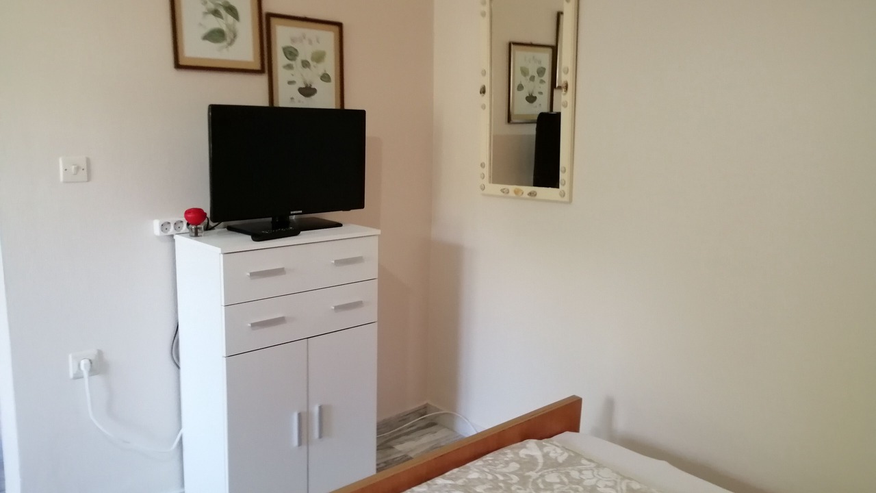 Photo of Bedroom in Melikia