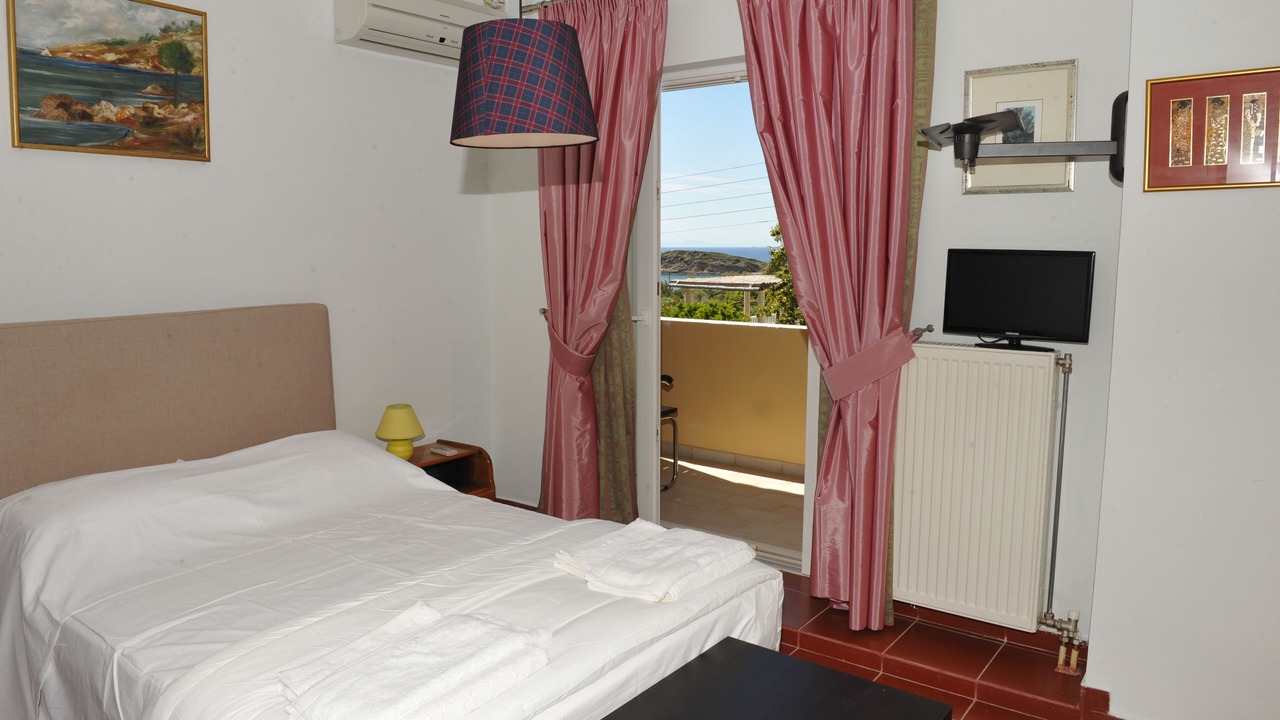 Photo of Bedroom in Lagonissi
