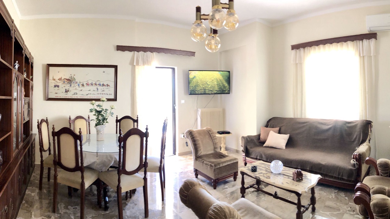 Photo of Livingroom in Patsos