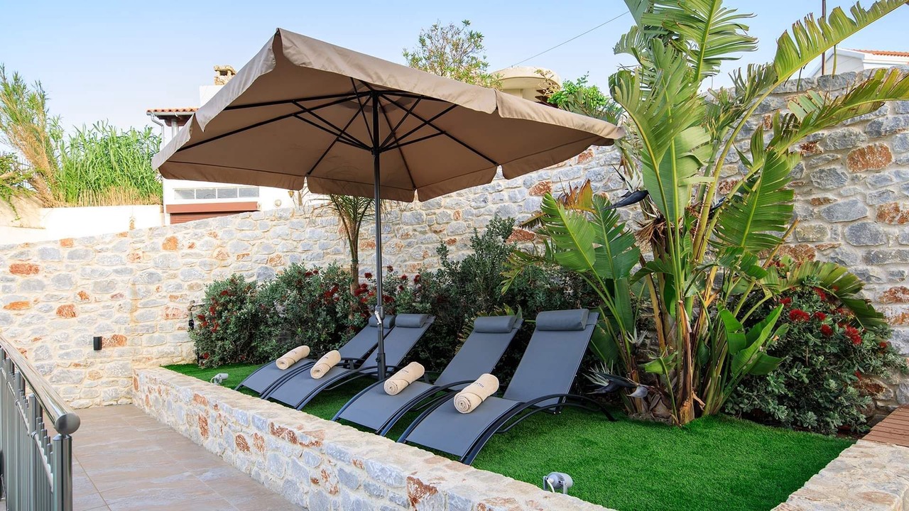 Photo of Patio Balcony in Kato Stalos