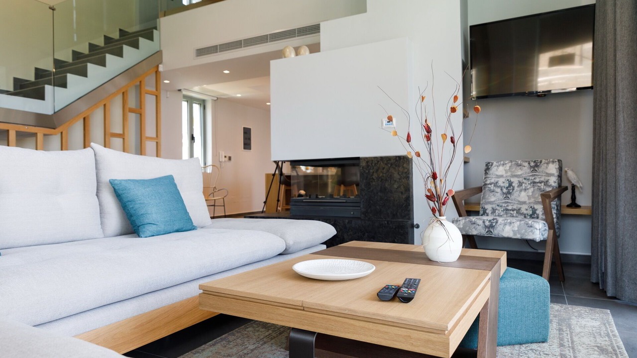 Photo of Livingroom in Kato Stalos