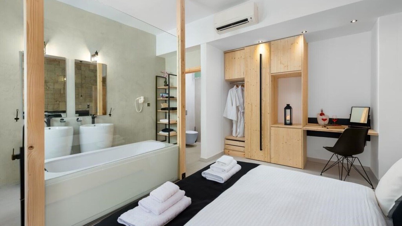 Photo of Bedroom in Rhodes Old Town