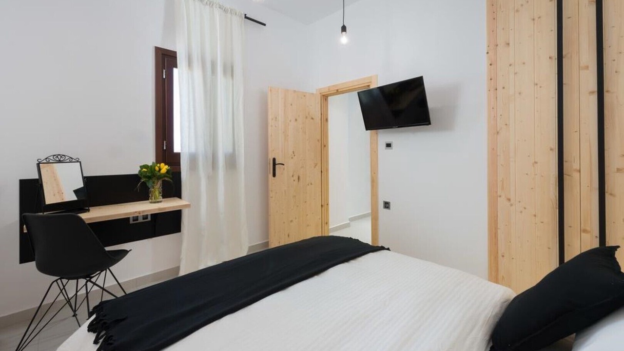 Photo of Bedroom in Rhodes Old Town
